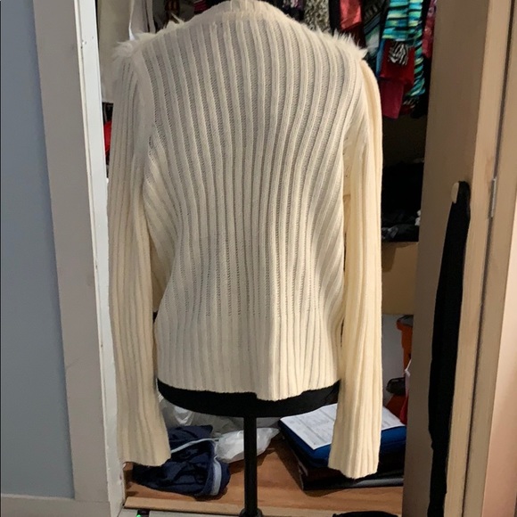 Sweater - Picture 2 of 3